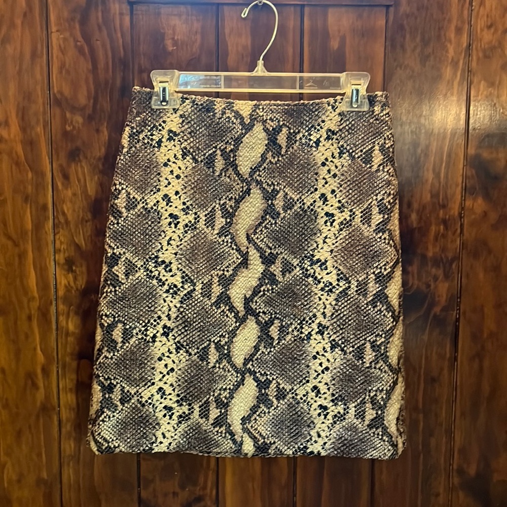 Snake print skirt by Donna Degnan - sz 2